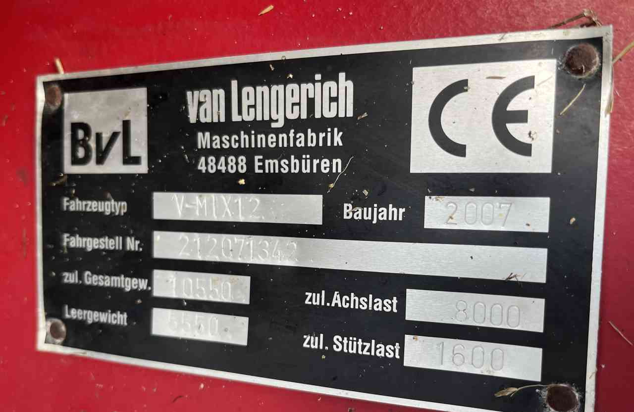 Voermengwagen BVL V-Mix 12 LS Voermengwagen Voermachines