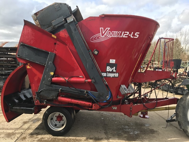 Voermengwagen BVL van Lengerich V-Mix 12 LS