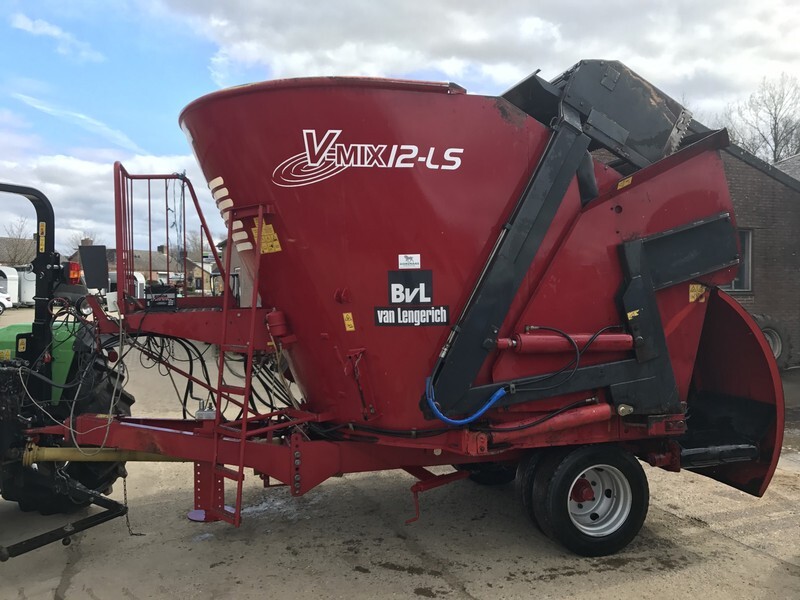 Voermengwagen BVL van Lengerich V-Mix 12 LS