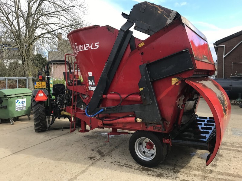 Voermengwagen BVL van Lengerich V-Mix 12 LS
