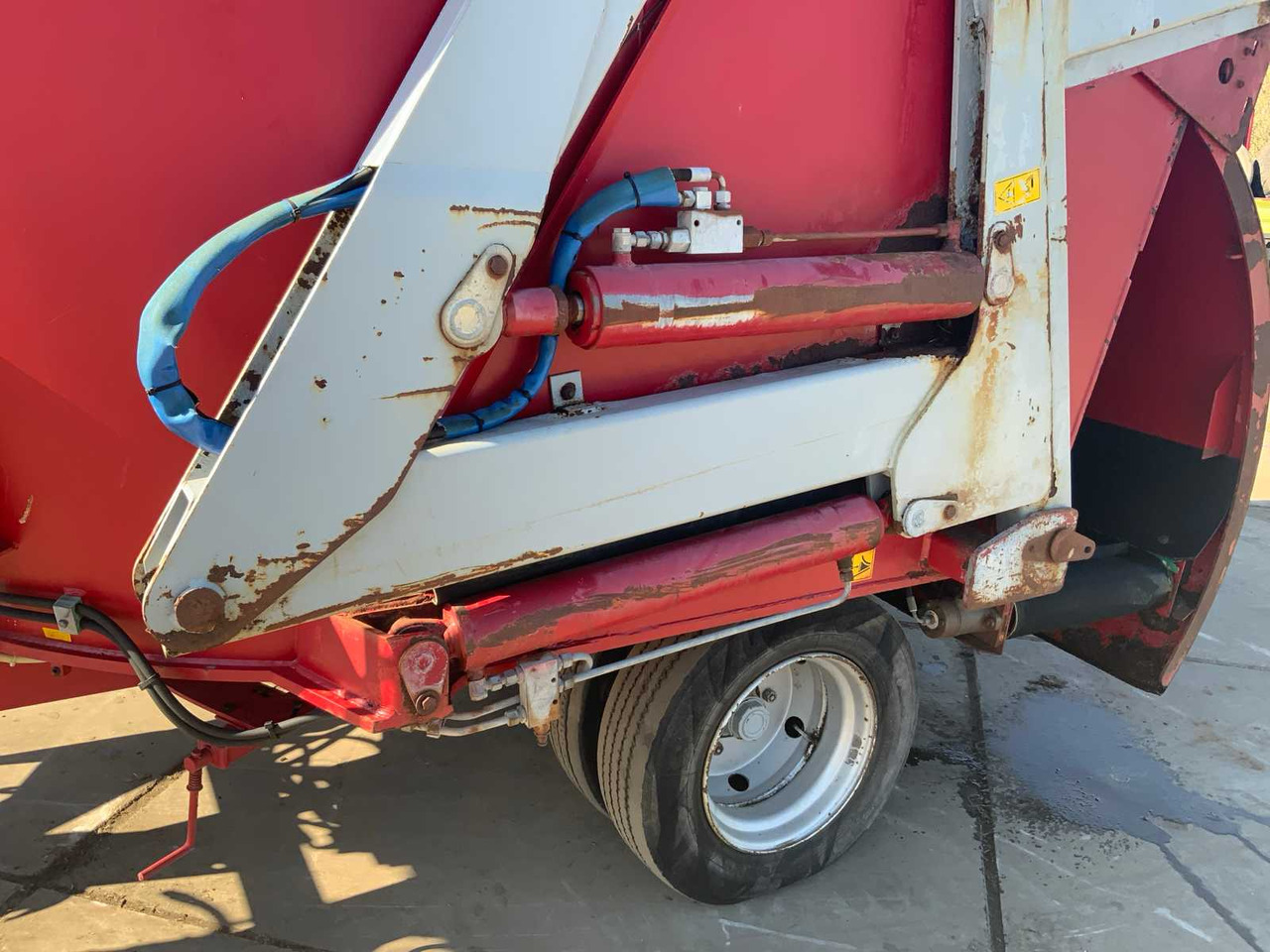 Voermengwagen BvL van Lengerich V-MIX 12LS