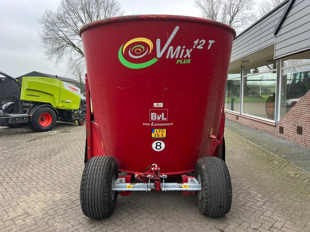 Voermengwagen BvL van Lengerich V-Mix 12 T Plus