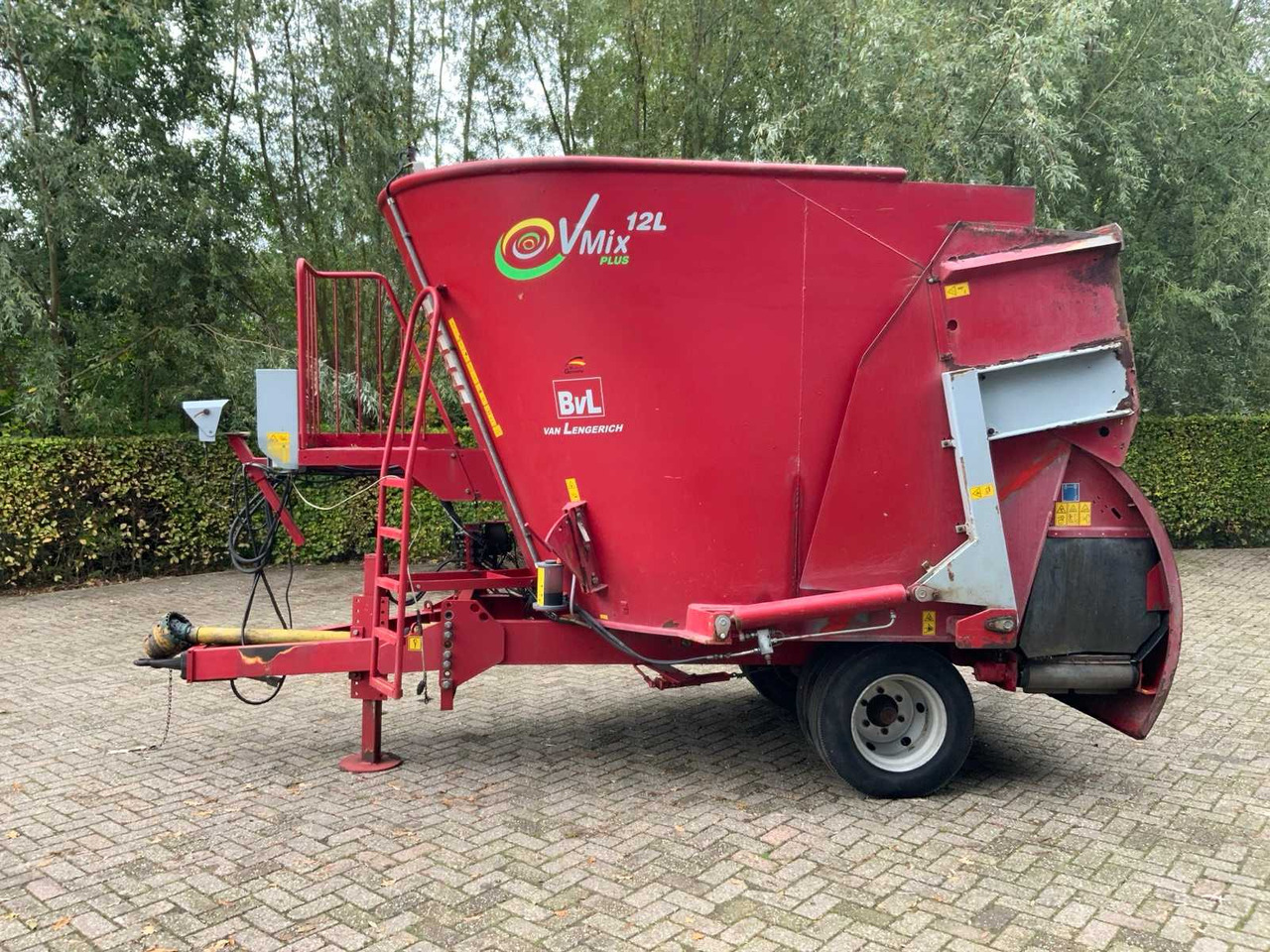 Voermengwagen Bvl-van lengerich V-MIX 12L Plus