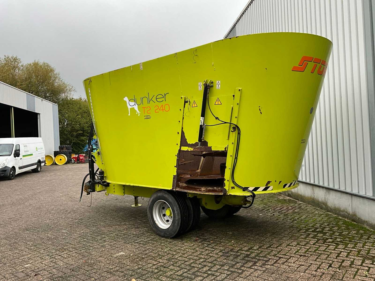 Voermengwagen Dunker T2 240