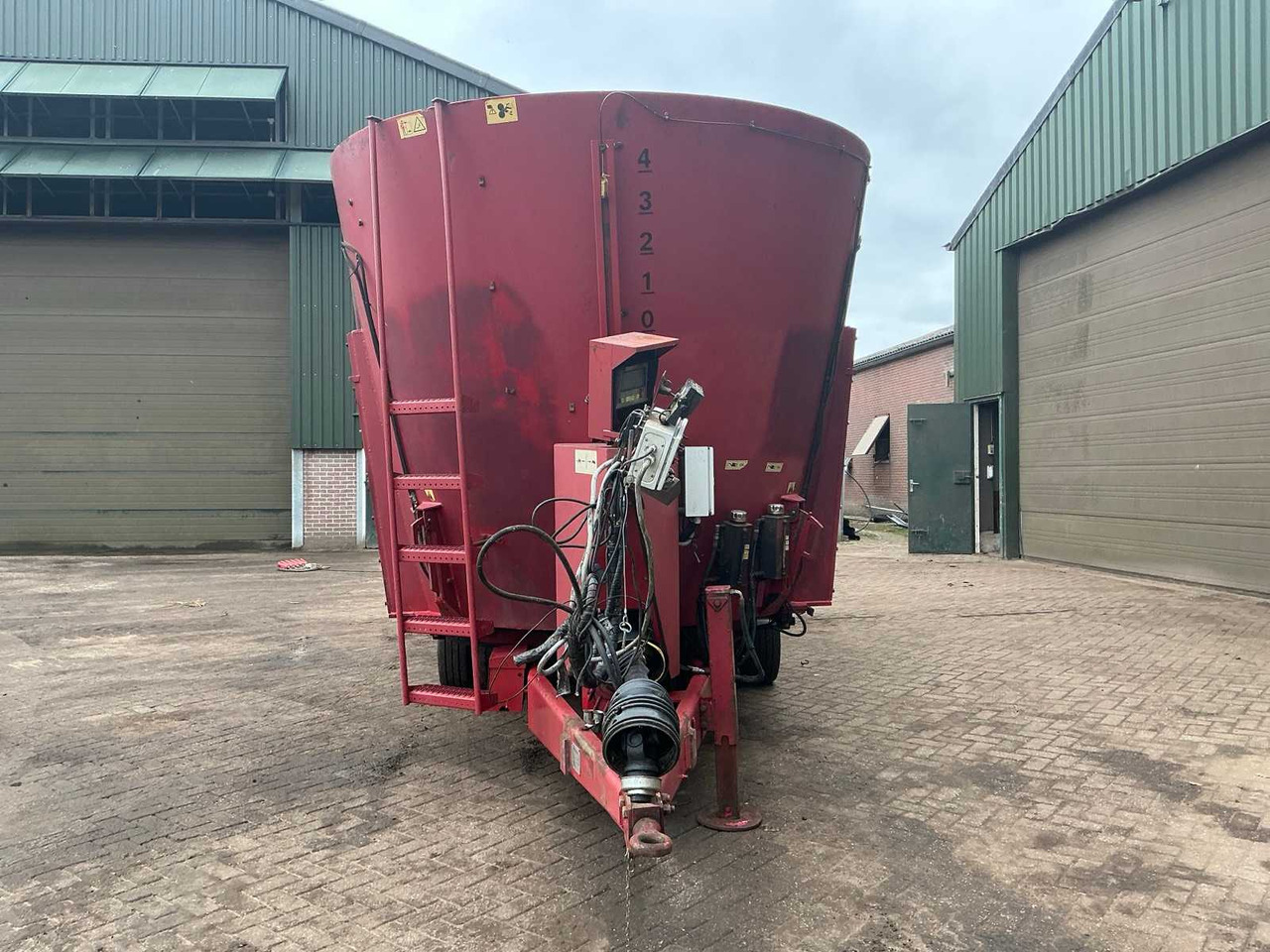Voermengwagen RMH Mixell 26