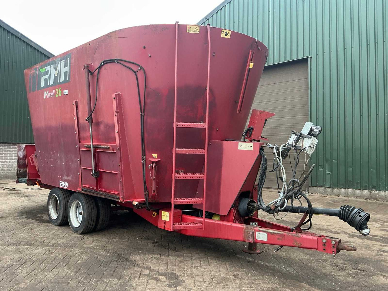 Voermengwagen RMH Mixell 26