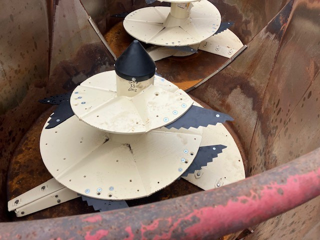 Voermengwagen STRAUTMANN Vertimix 1700 double