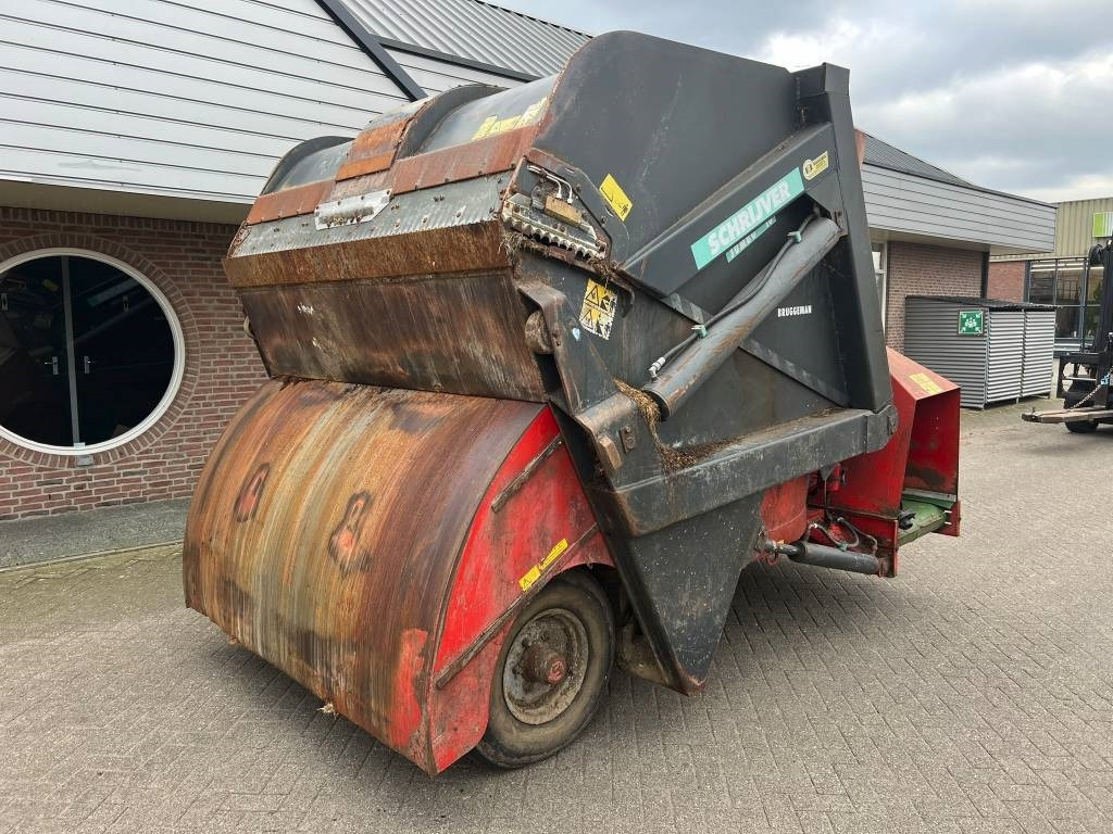 Voermengwagen Schrijver Trioliet Jumbo 10