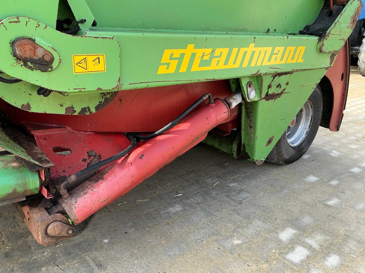 Voermengwagen Strautmann 1250Z