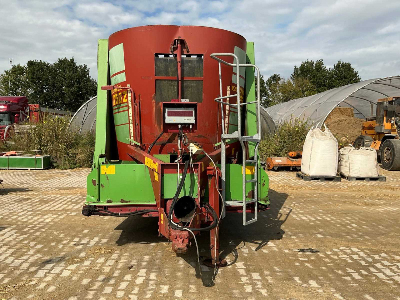 Voermengwagen Strautmann 1250Z