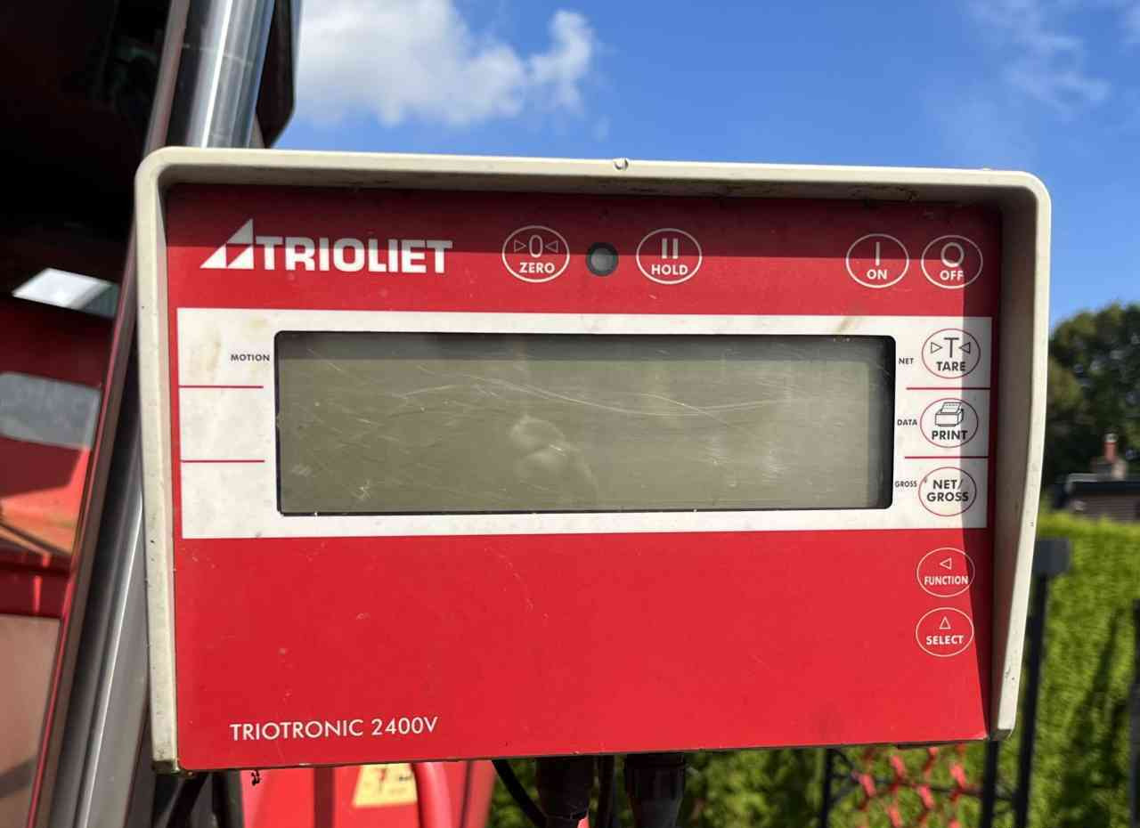 Voermengwagen Trioliet Gigant 900 voermengwagen zelfladend Voermachines