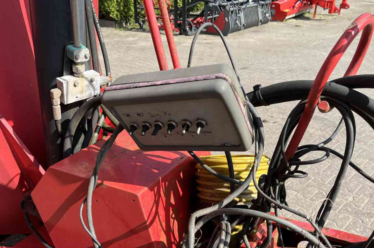 Voermengwagen Trioliet Gigant 900 voermengwagen zelfladend Voermachines