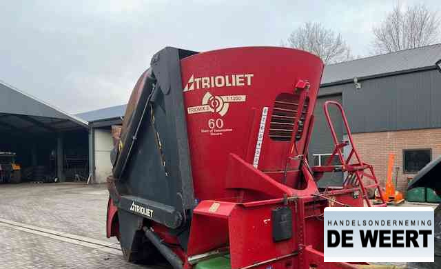 Voermengwagen Trioliet triomix S 1-1200