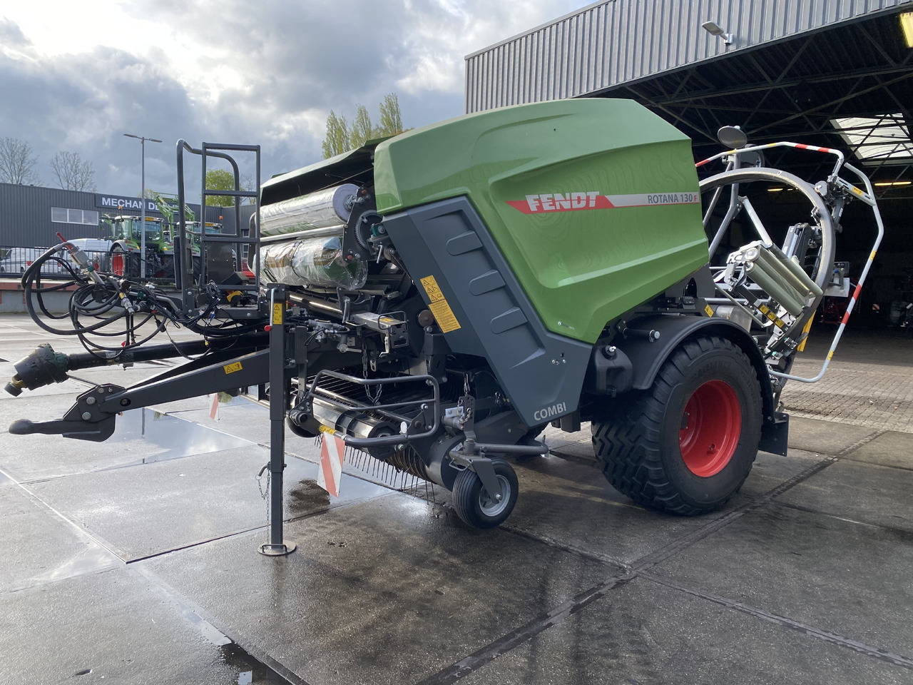 Wikkelaar Fendt 130F Combi