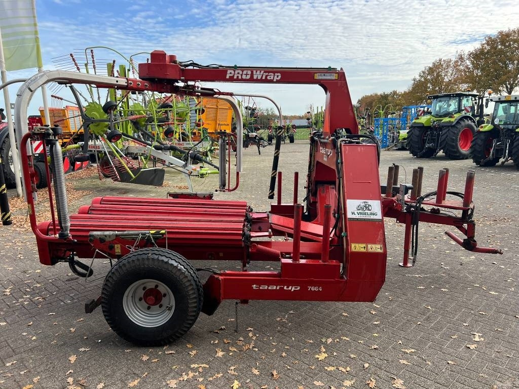 Wikkelaar Kverneland Taarup 7664