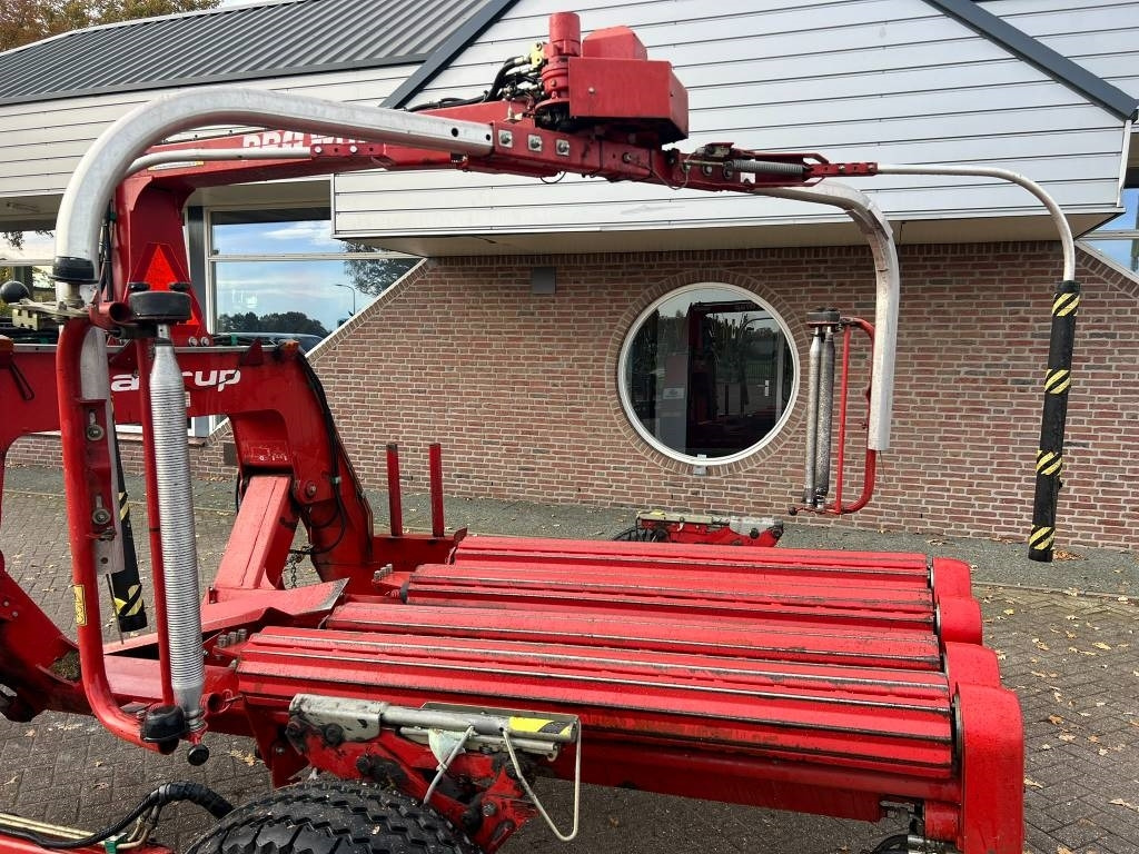 Wikkelaar Kverneland Taarup 7664