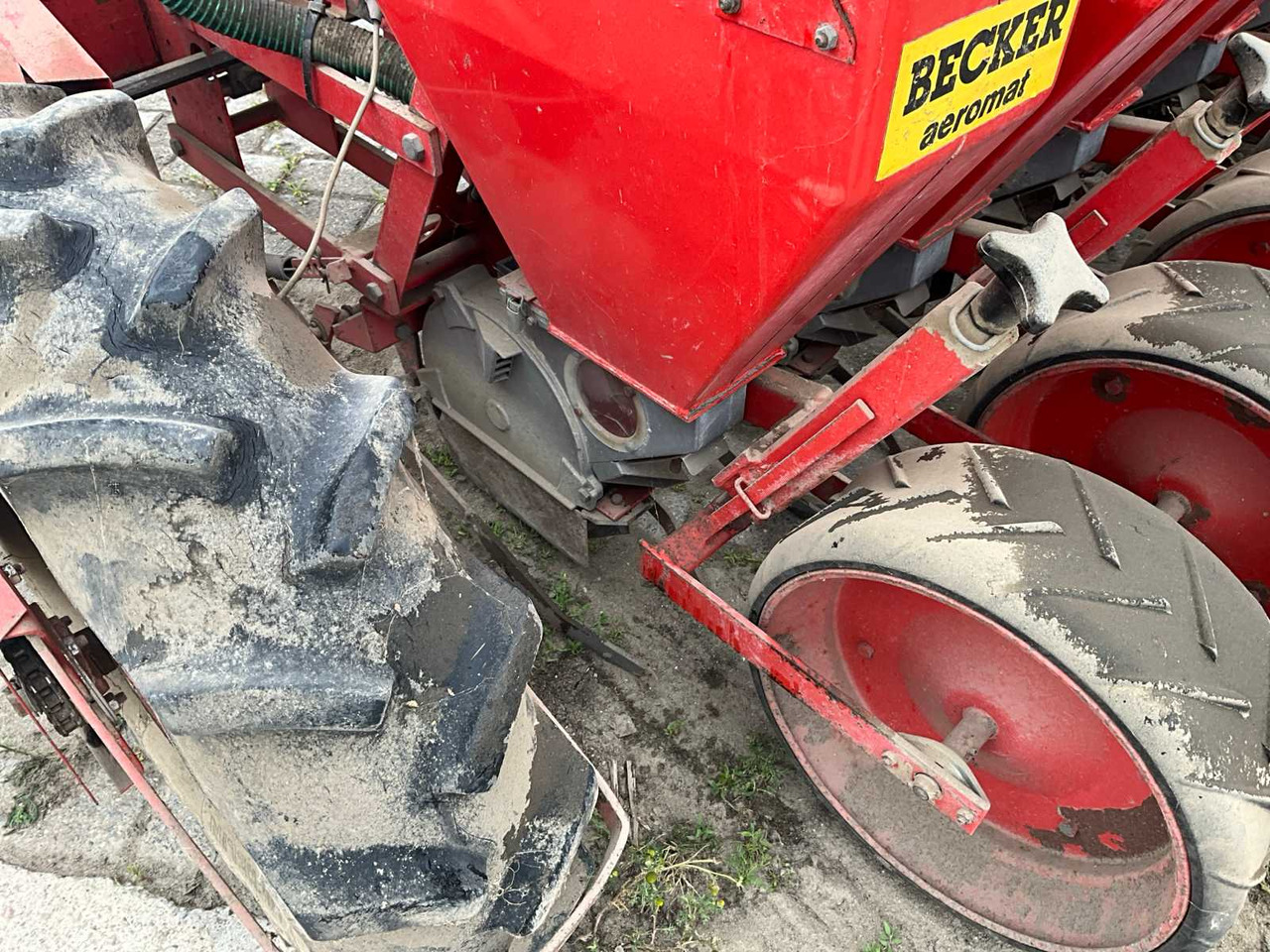 Zaai-/ Plantmachine Becker aeromat
