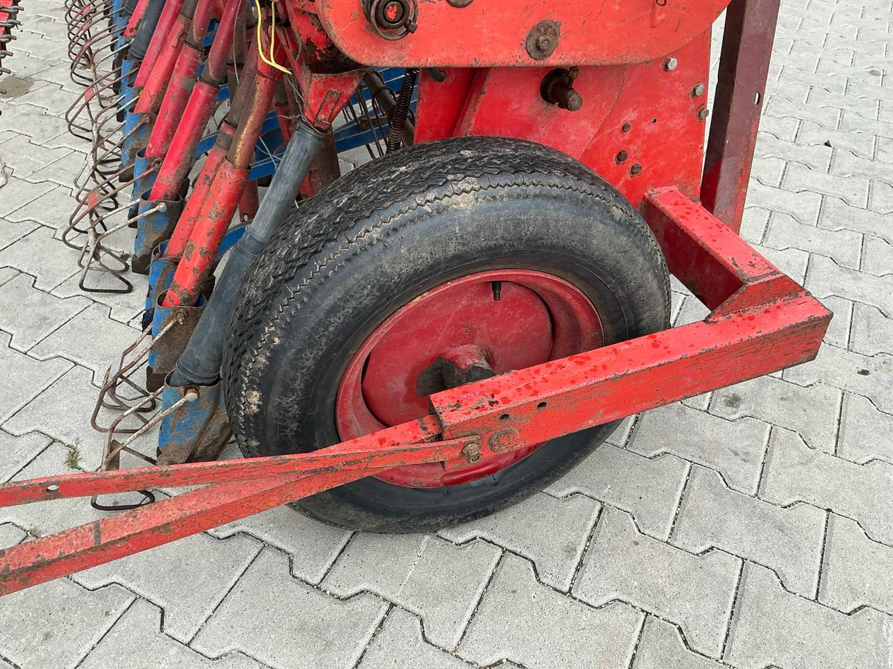 Zaai-/ Plantmachine Stegsted SLN 30 300 250