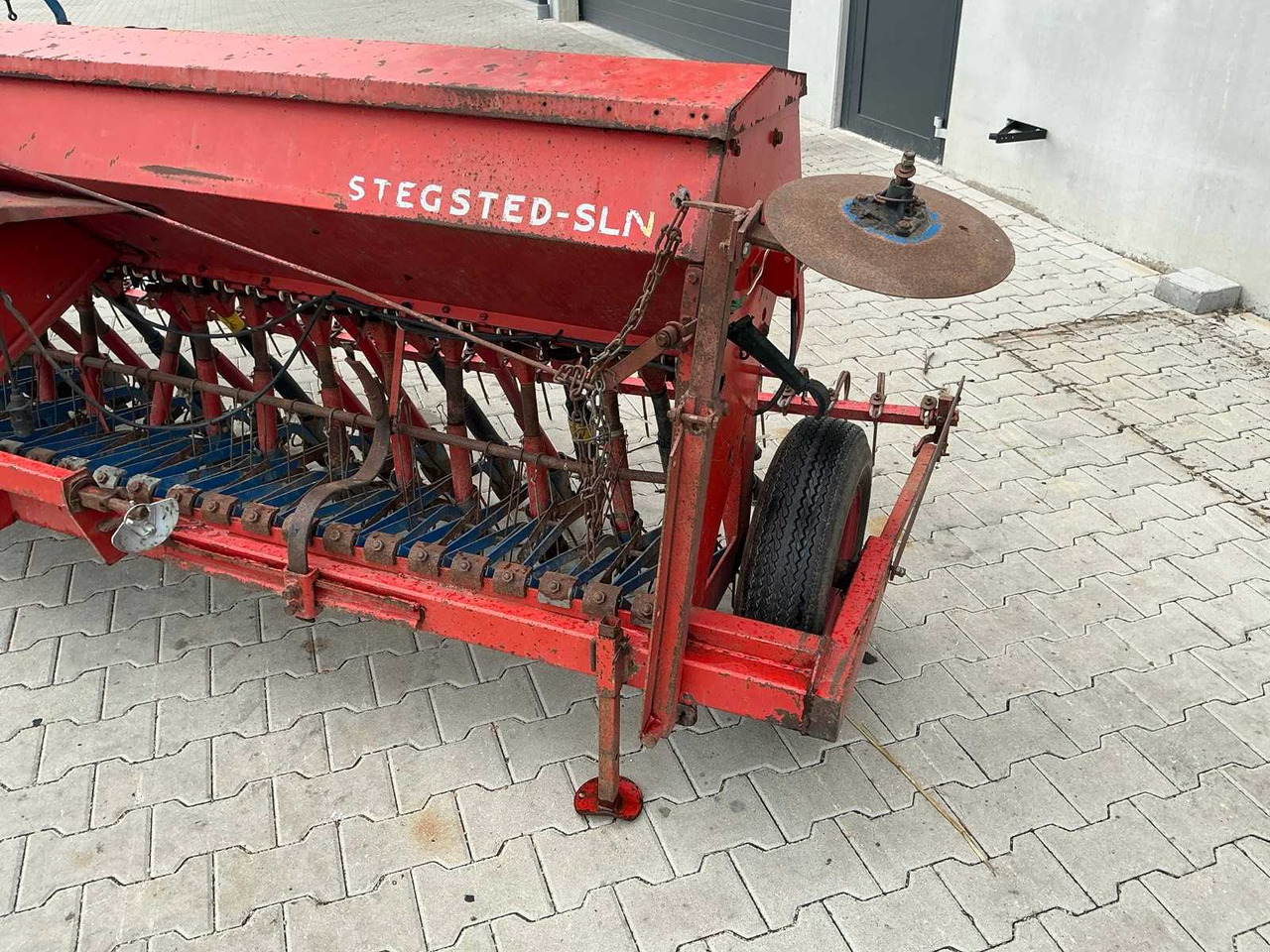 Zaai-/ Plantmachine Stegsted SLN 30 300 250