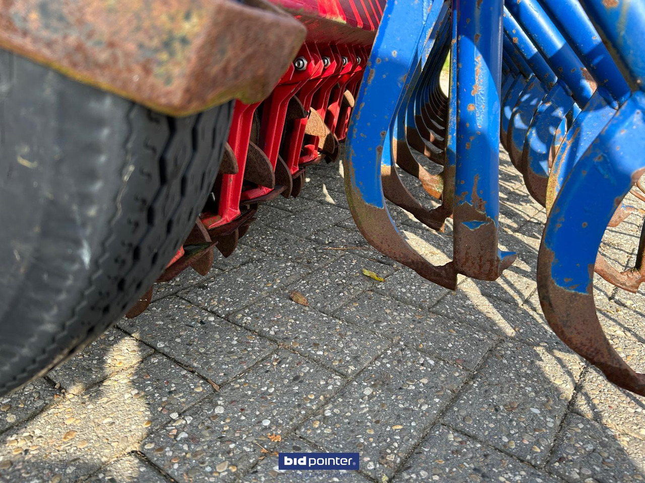 Zaaicombinatie Tulip rotorkopeg + Fiona zaaimachine Apollo DR