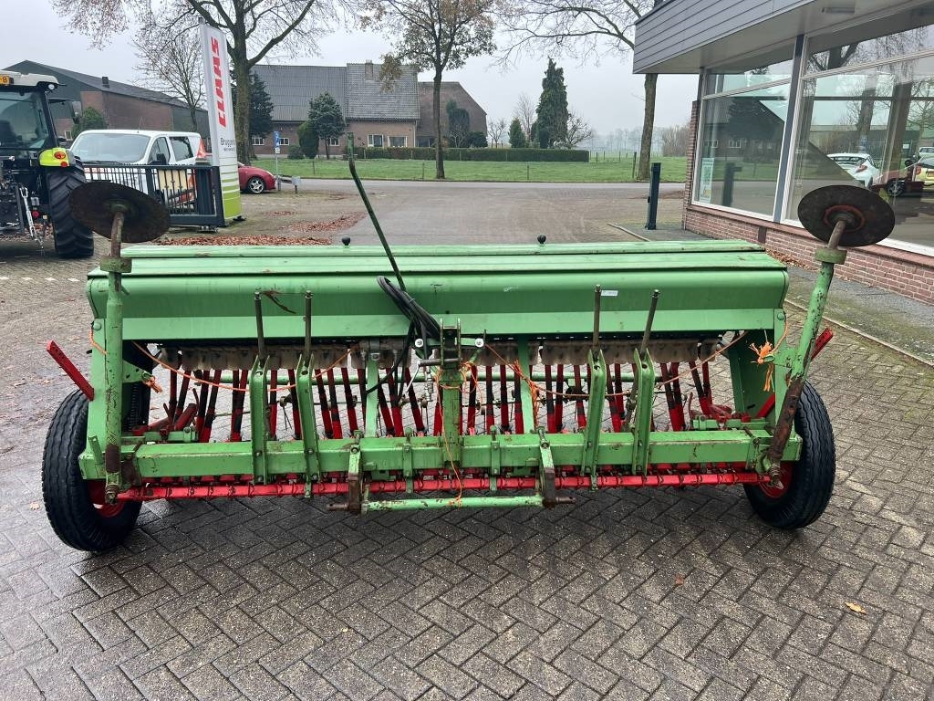 Zaaimachine Hassia DU 100 300/36 zaaimachine