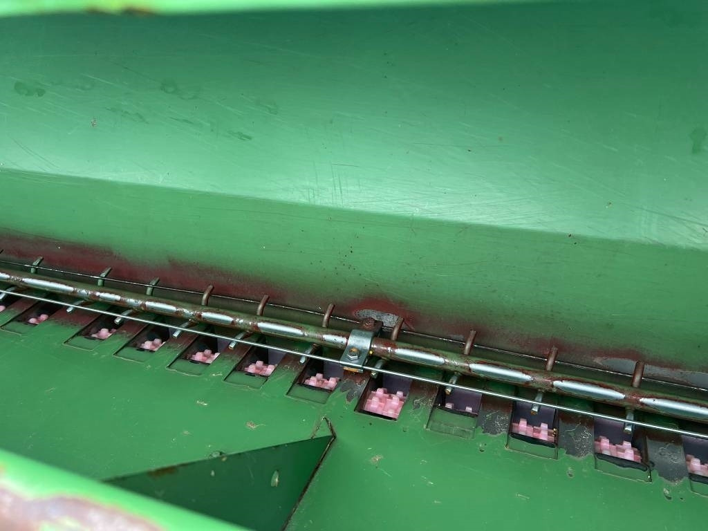 Zaaimachine Hassia DU 100 300/36 zaaimachine