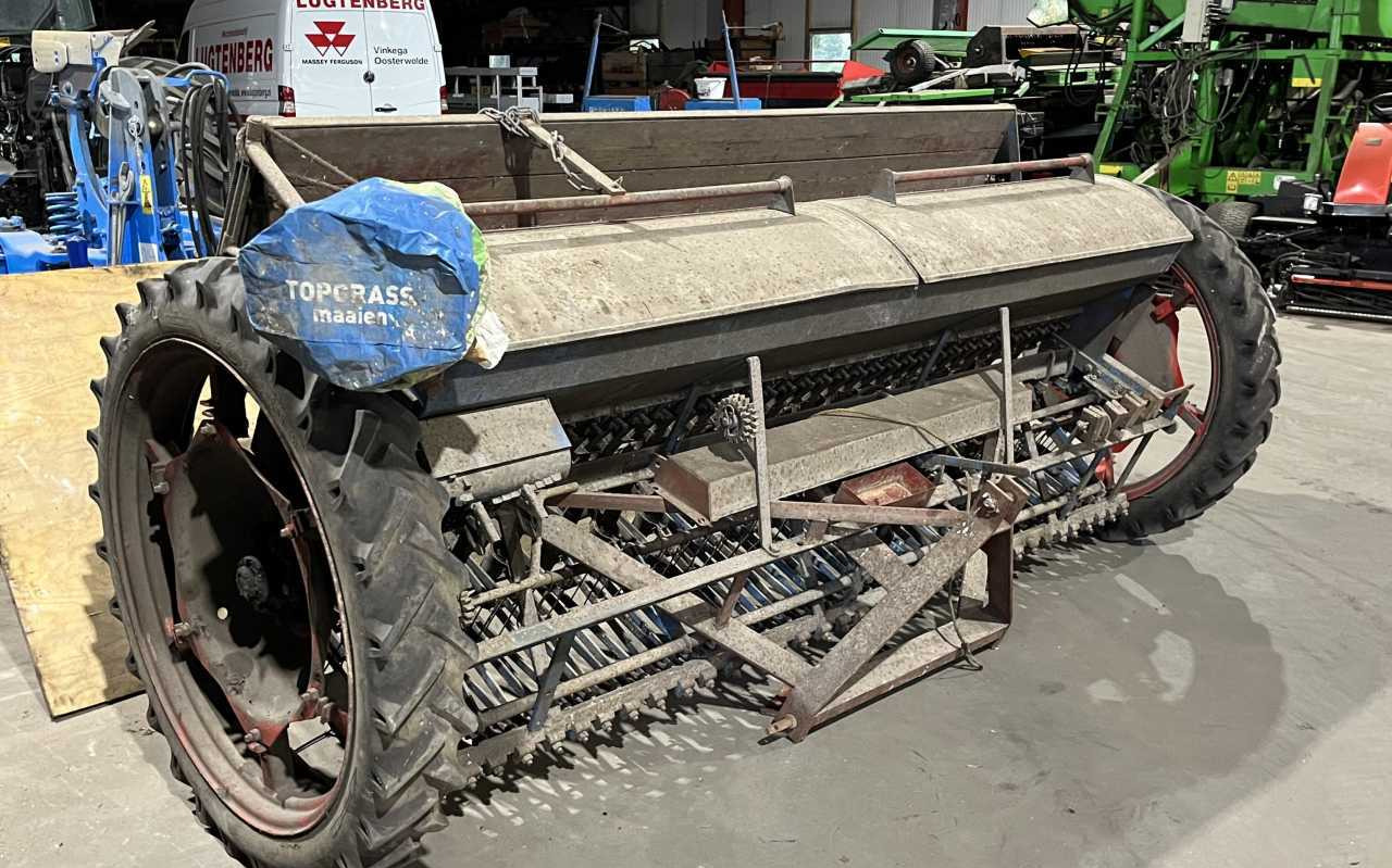 Zaaimachine Stegsted Zaaimachine grondbewerking