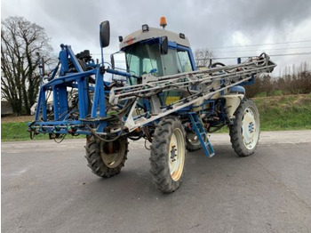 Matrot M24D - Zelfrijdende veldspuit