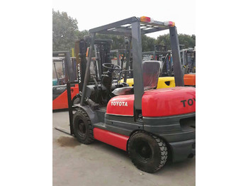 Heftruck TOYOTA FD 25