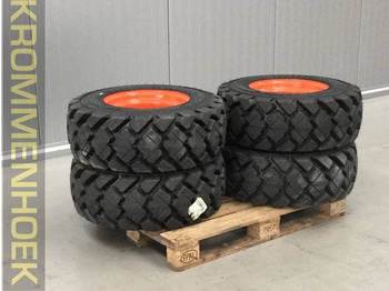 Bobcat Solid tyres 12-16.5 | New - Band