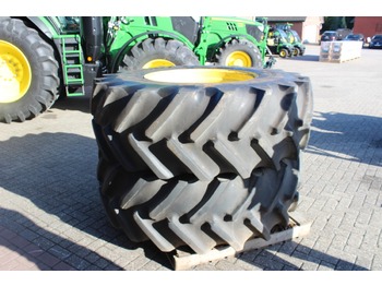 Good Year 620/75R34 - banden en velgen