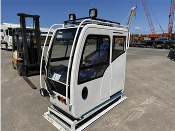 Terex Demag Tadano/Demag upper cabs - Cabine en interieur