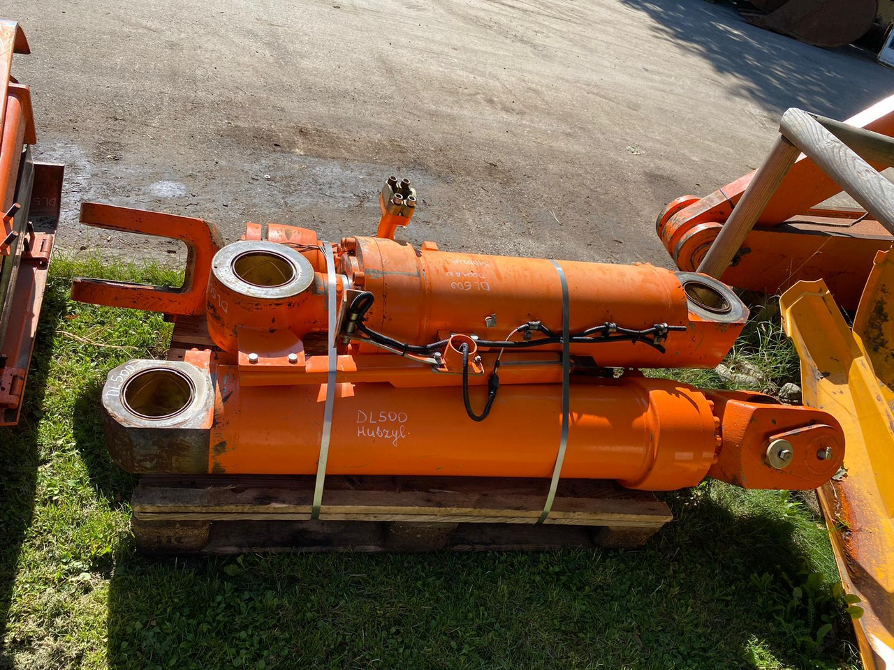 Hydraulische cilinder voor Bouwmachine Doosan DL 500: afbeelding 3
