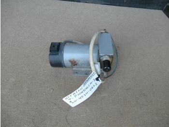 Brandstofpomp voor Graafmachine Hitachi FH450LCH-3: afbeelding 1