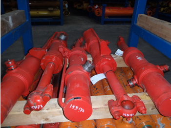 Case New Holland 8482984 - Hydraulische cilinder