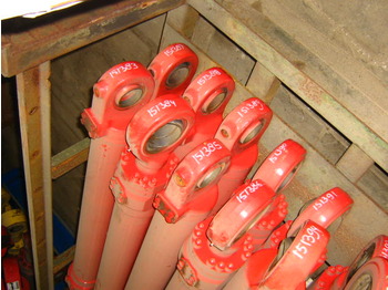 O&K  - hydraulische cilinder