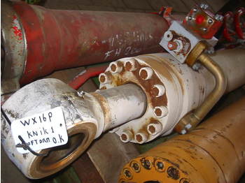O&K WX16P - Hydraulische cilinder