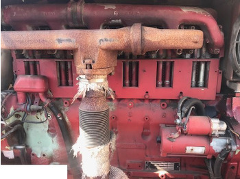  Silnik - Deutz F6L913 - motor