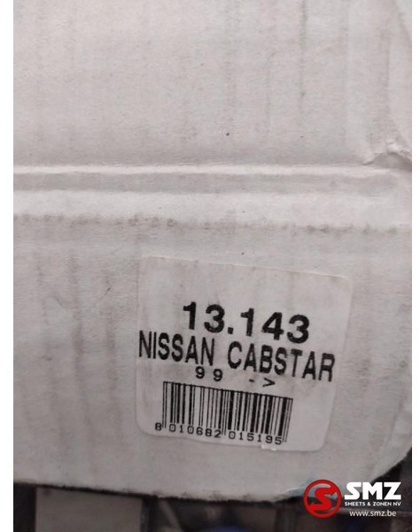 Cabine en interieur voor Vrachtwagen Nissan Occ Zijwindschermset Nissan Cabstar: afbeelding 2