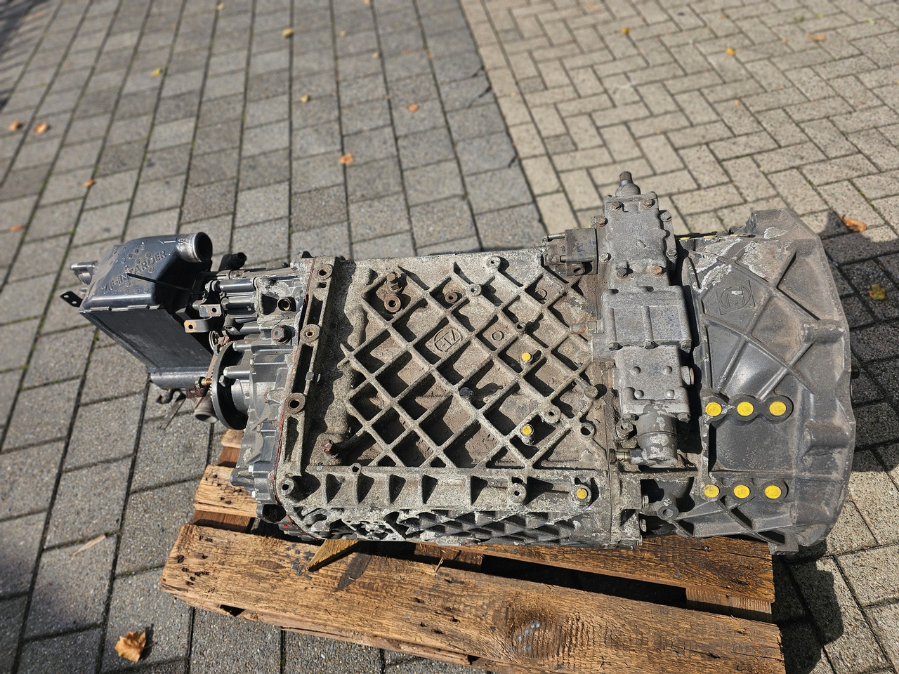 Versnellingsbak ZF 16 S 2221 TD