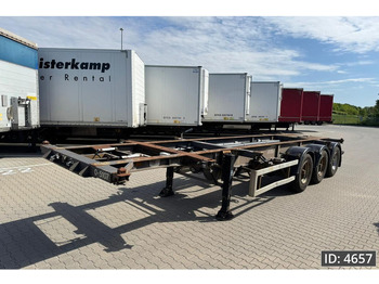 Containertransporter/ Wissellaadbak oplegger DESOT 3AT / 20-30 ft / BPW