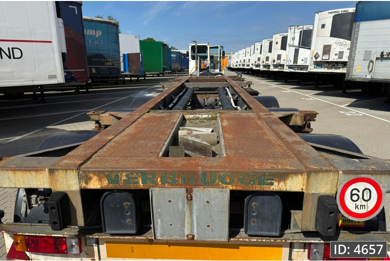 Containertransporter/ Wissellaadbak oplegger DESOT 3AT / 20-30 ft / BPW