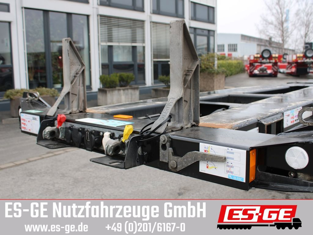 Containertransporter/ Wissellaadbak oplegger D-TEC 3-Achs-Containerchassis Multi