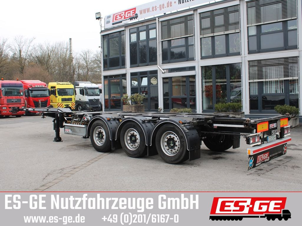 Containertransporter/ Wissellaadbak oplegger D-TEC 3-Achs-Containerchassis Multi