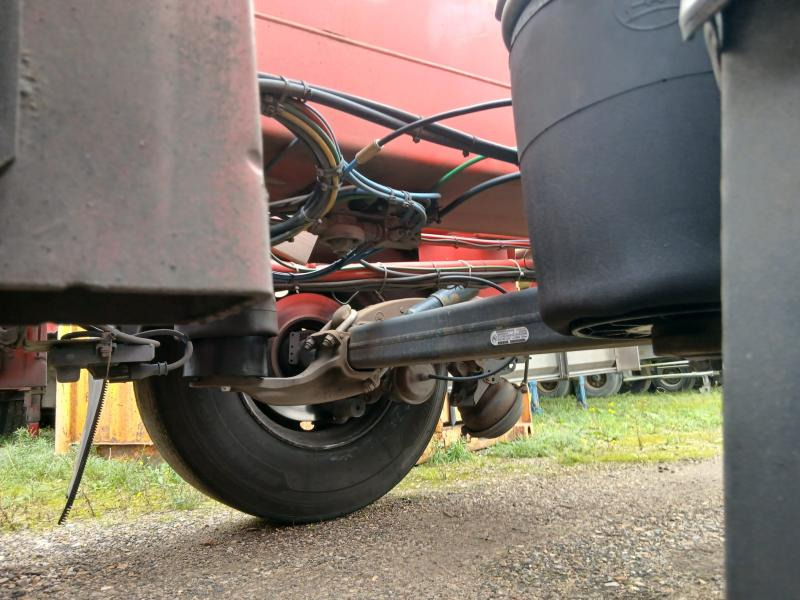 Containertransporter/ Wissellaadbak oplegger Fliegl