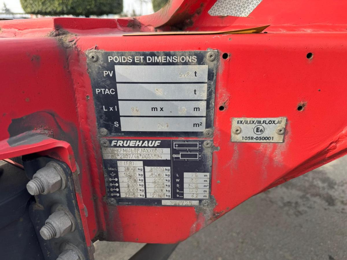 Containertransporter/ Wissellaadbak oplegger Fruehauf