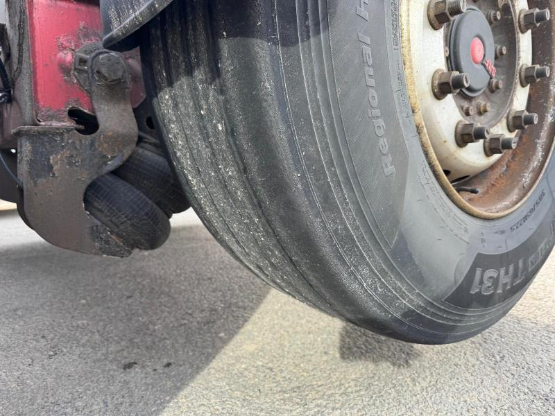 Containertransporter/ Wissellaadbak oplegger Fruehauf