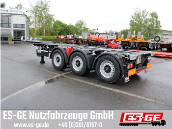 Containertransporter/ Wissellaadbak oplegger  Kögel PORT 45 TRIPLEX Containerchassis