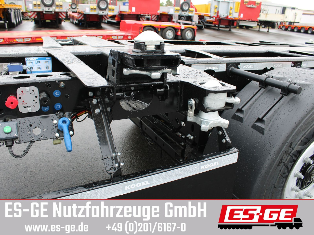 Containertransporter/ Wissellaadbak oplegger Kögel PORT 45 TRIPLEX Containerchassis