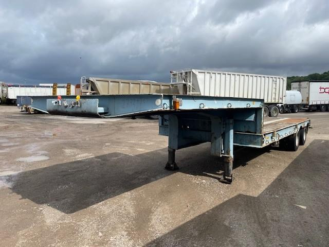 Containertransporter/ Wissellaadbak oplegger Nicolas